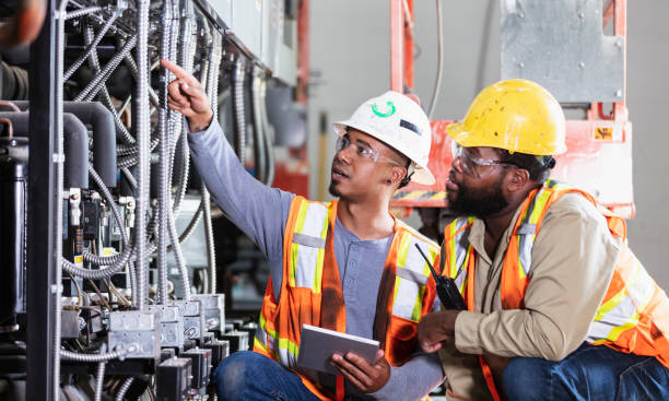 Best Best Electricians Near Me  in Junction City, CA
